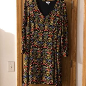 Old Navy Dress Size 14 women’s
Long sleeve